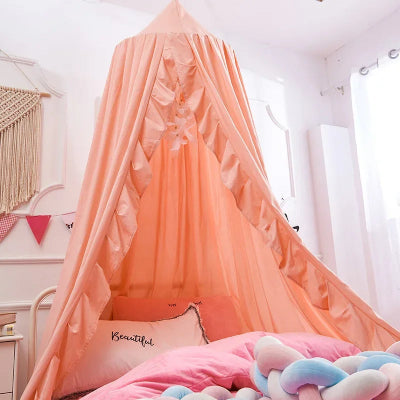 Ciel de lit bébé rose pour la chambre d'enfant