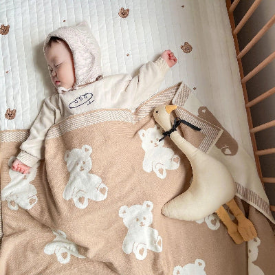 Doudou-bebe-basse-cour-oie-qui_dort_avec_b_b