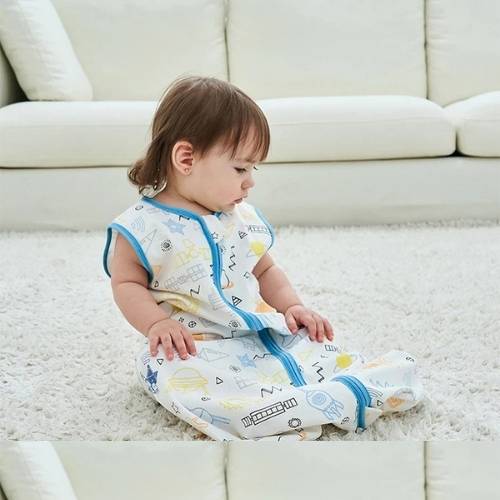 Gigoteuse-turbulette-canicule-bébé-au-salon