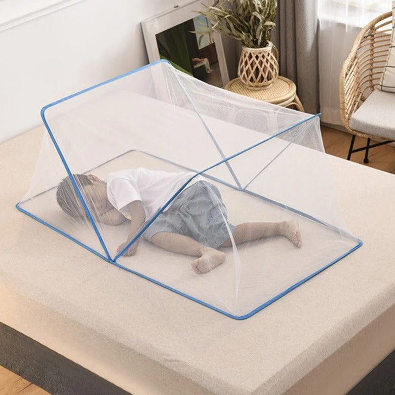 moustiquaire-lit-bebe-protege