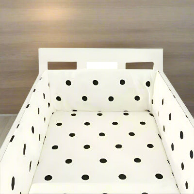 tout-de-lit-bébé-Picot-noir