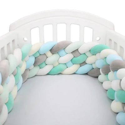 tresse-de-lit-bébé-vert-blanc-gris