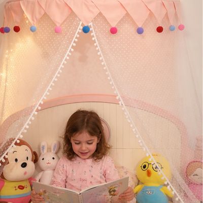 Ciel-de-lit-mural-enfant-lecture