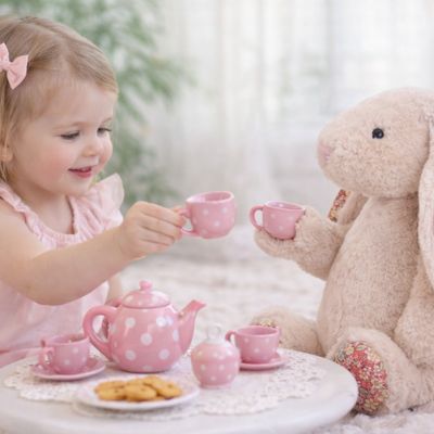 Lapin-Peluche-heure-du-the