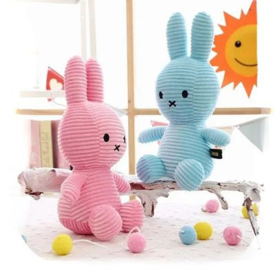 Lapin-en-peluche-inseparable-rose-bleu