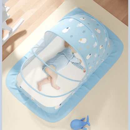 Moustiquaire-pour-lit-de-bebe-sieste