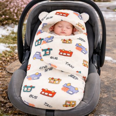 Nid- d ange- bebe- garcon-promenade-cosy
