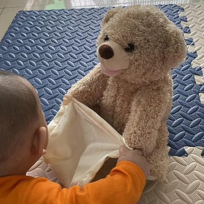Ours-en-Peluche-coucou-surprenante