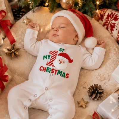Pyjama-noel-bebe-dort