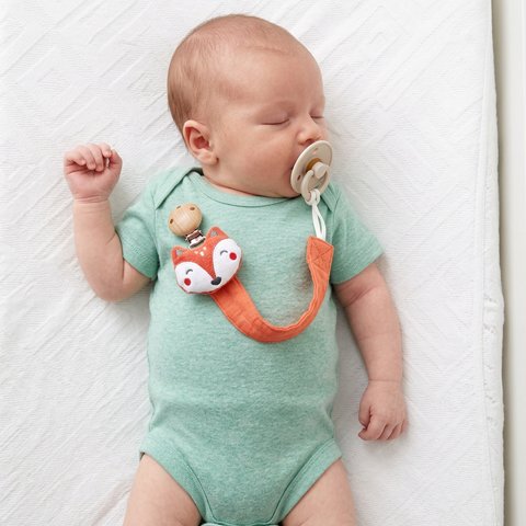 attache-sucette-bébé-renard