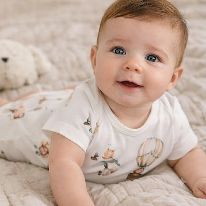 bébé dans barboteuse garçon été respirant