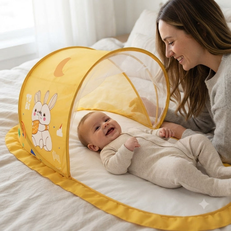 Bébé a bien dormi dans son moustiquaire cododo et maman est contente