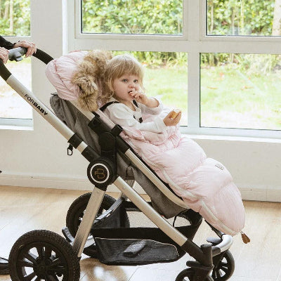 chanceli_re-poussette-bonbon-rose-avec-bébé