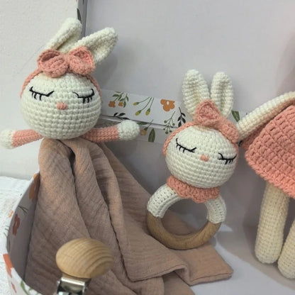 coffret-bebe-doudou-hochet
