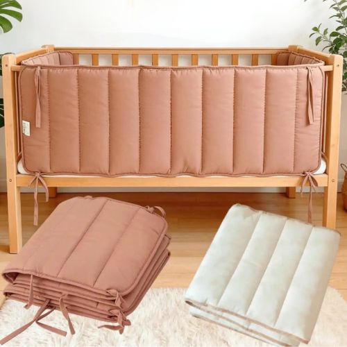contour de lit de bébé brun ou beige