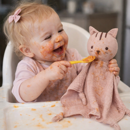 doudou-bebe-repas-amusent