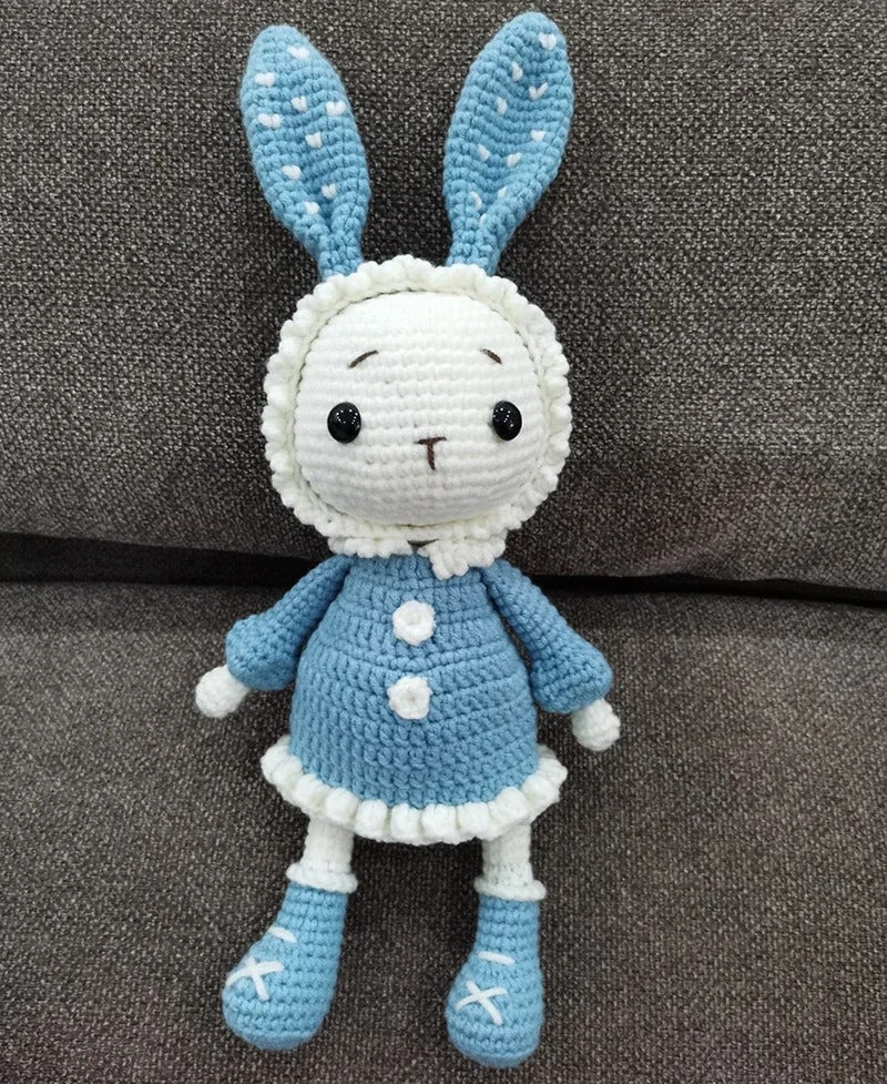 doudou-lapin-bleu-artisanal