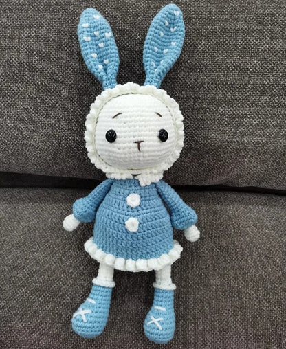 doudou-lapin-bleu-artisanal
