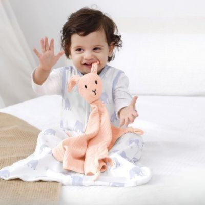 doudou-lapin-rose-dentition