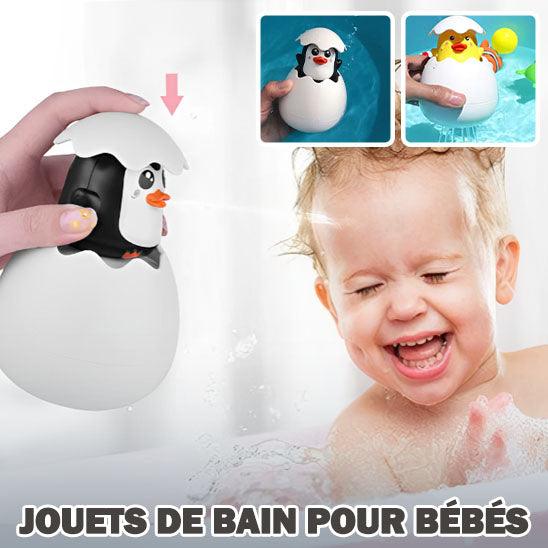 jouet-de-bain-Pingouin-qui-arrose-un-bébé-dans-son-bain