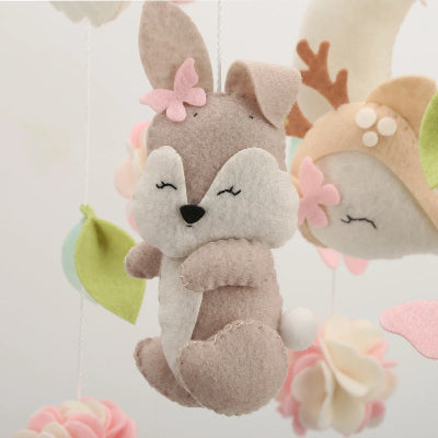 mobile pour bebe raton
