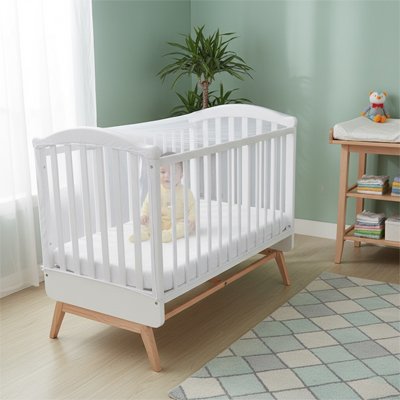 moustiquaire- lit -bébé-blanc
