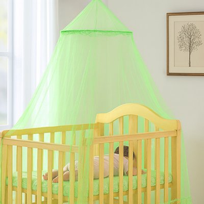 moustiquaire-bebe-lit-protège-bébé-voilure