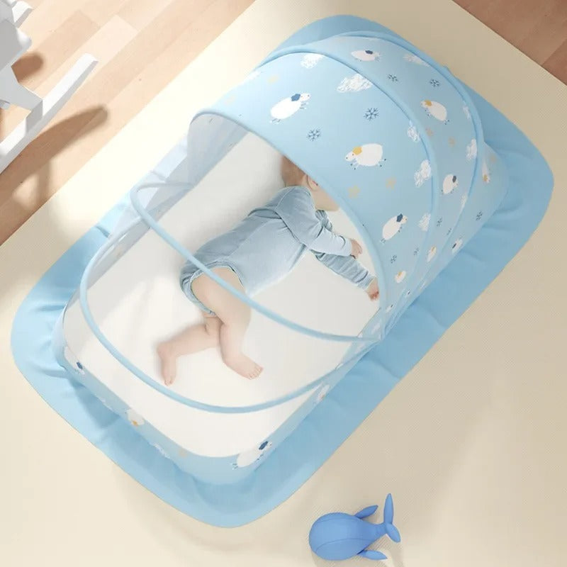 moustiquaire pour cododo petits moutons bleu et bébé