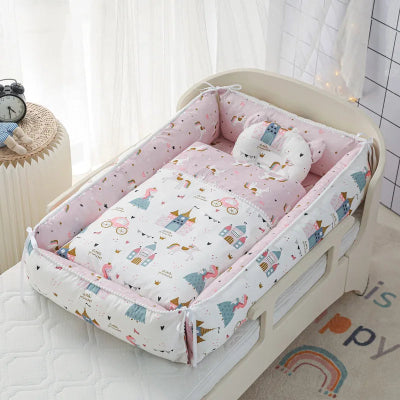 Reducteur de lit bebe | Nid douillet - Création Bébé-Maman
