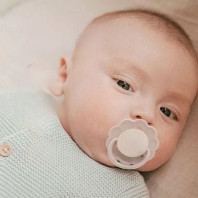 tétine-naturel-fleur-beige