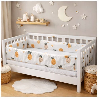 tour-de-lit-bébé-ananas-decoration