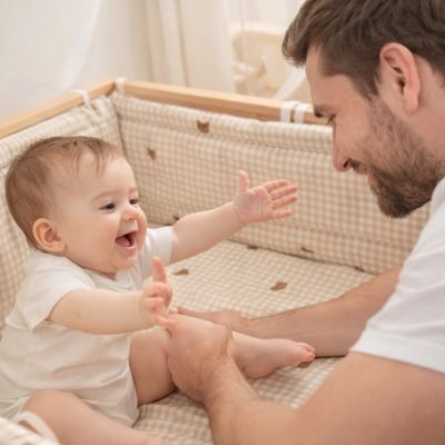 tour-de-lit-ourson-bebe-papa