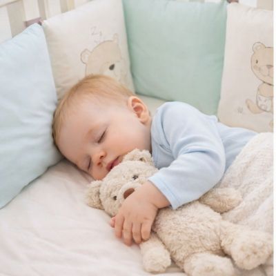 tour de lit ourson coussins vert