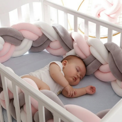 tresse de lit bébé double protège bébé dort