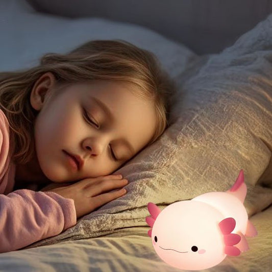 veilleuse- bébé-salamandre -rose près- petite- fille -dort