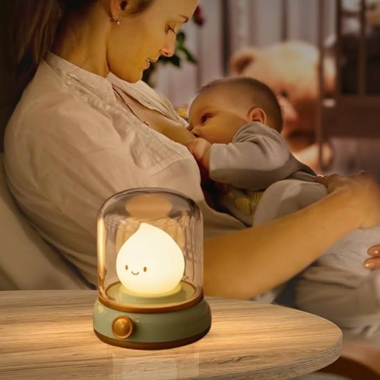 Veilleuse bébé maman allaite