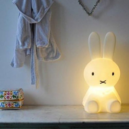 veilleuse lapin sur bureau
